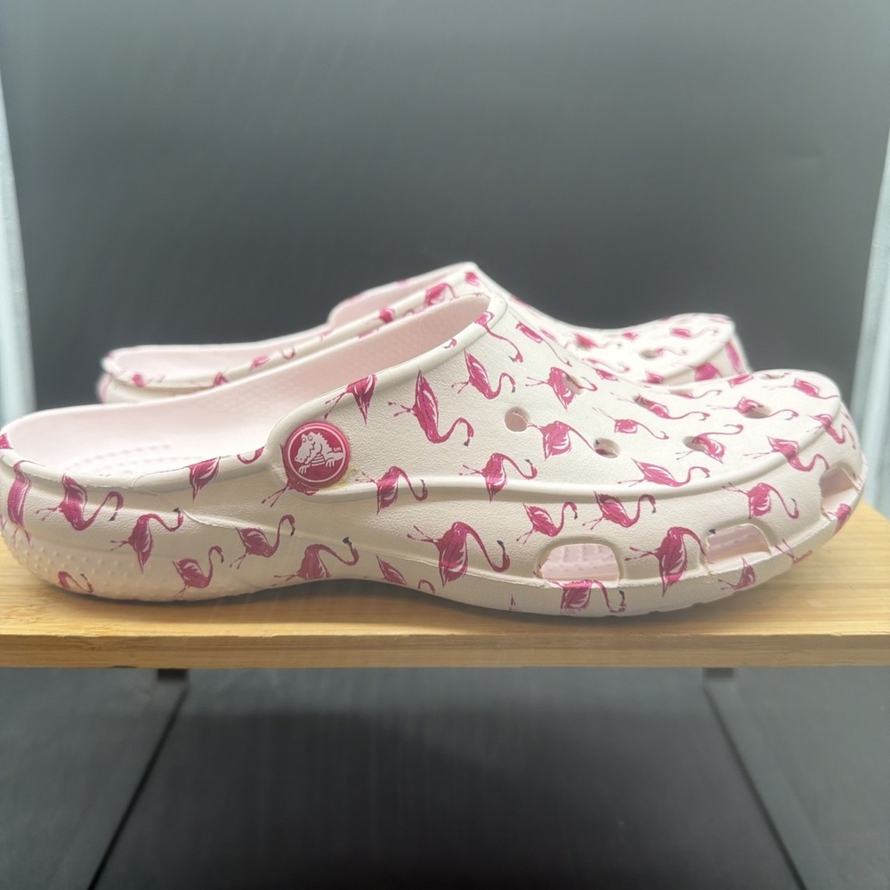 Crocs Freesail Clog Mule Women's Size 7 Pink Slip-On Shoes Flamingo Print